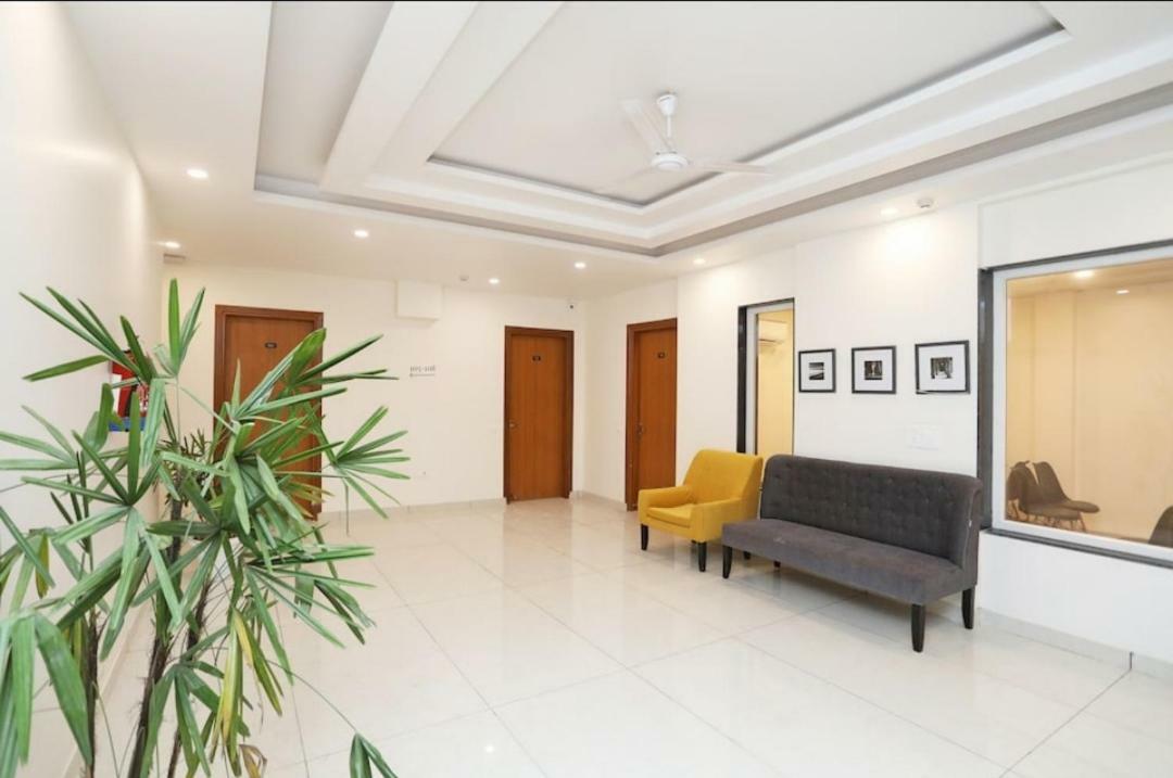 Hotel Galaxy Inn グルガウン エクステリア 写真